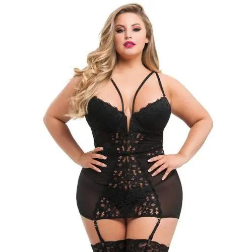 Worldgirl Plus Size Parisienne Black Lace Plunge Chemise