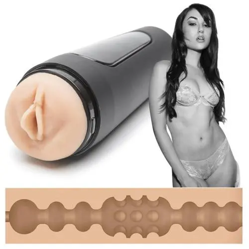 Sasha Grey Main Squeeze Textured Vagina Sasha Grey Main Squeeze Textured Vagina